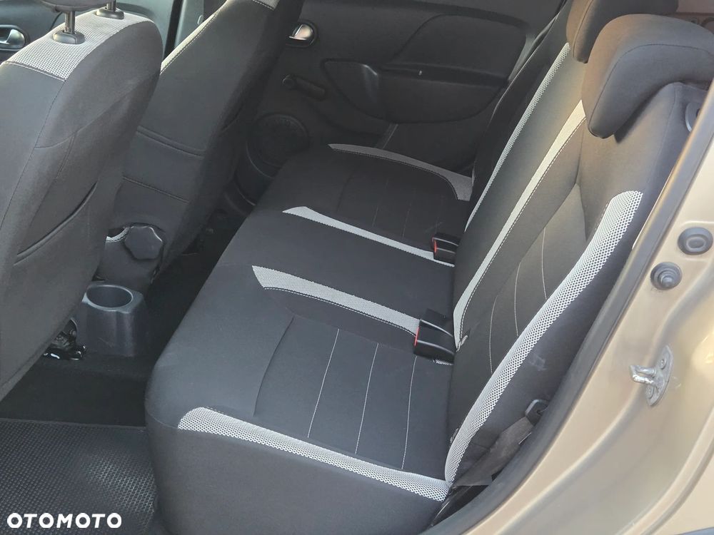 Dacia Sandero Stepway 0.9 TCe Laureate S&S - 11