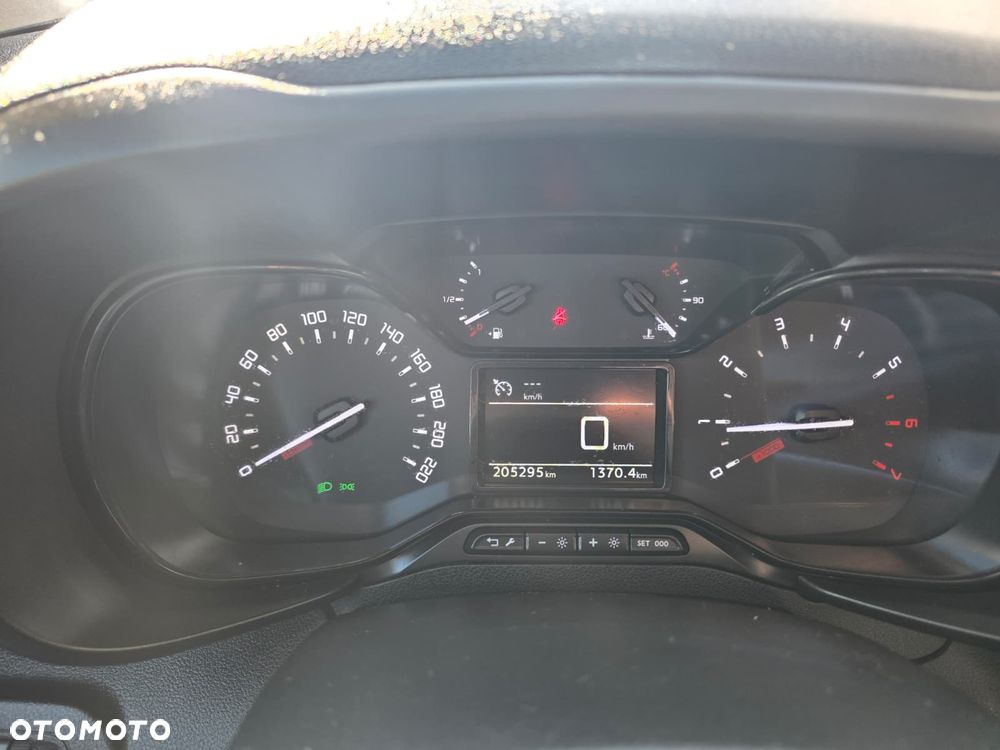 Citroën Berlingo Chłodnia Izoterma L2H1 Krajowy Pierwszy właściciel  Super Stan !!! - 20