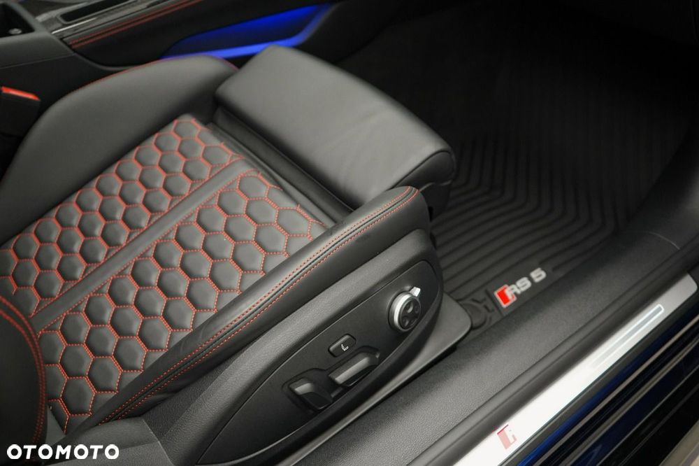 Audi RS5 Coupé - 24