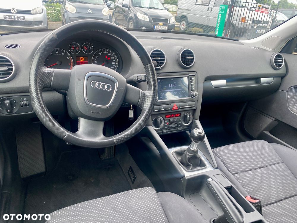 Audi A3 Sportback - 7