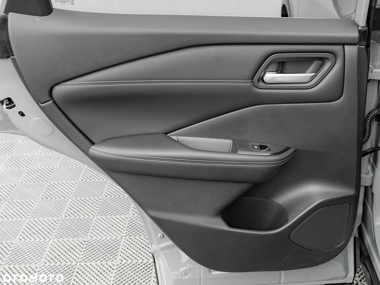 Nissan Qashqai - 23