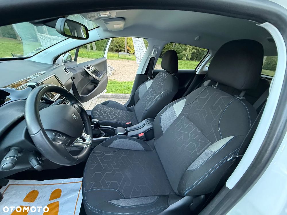 Peugeot 2008 - 28