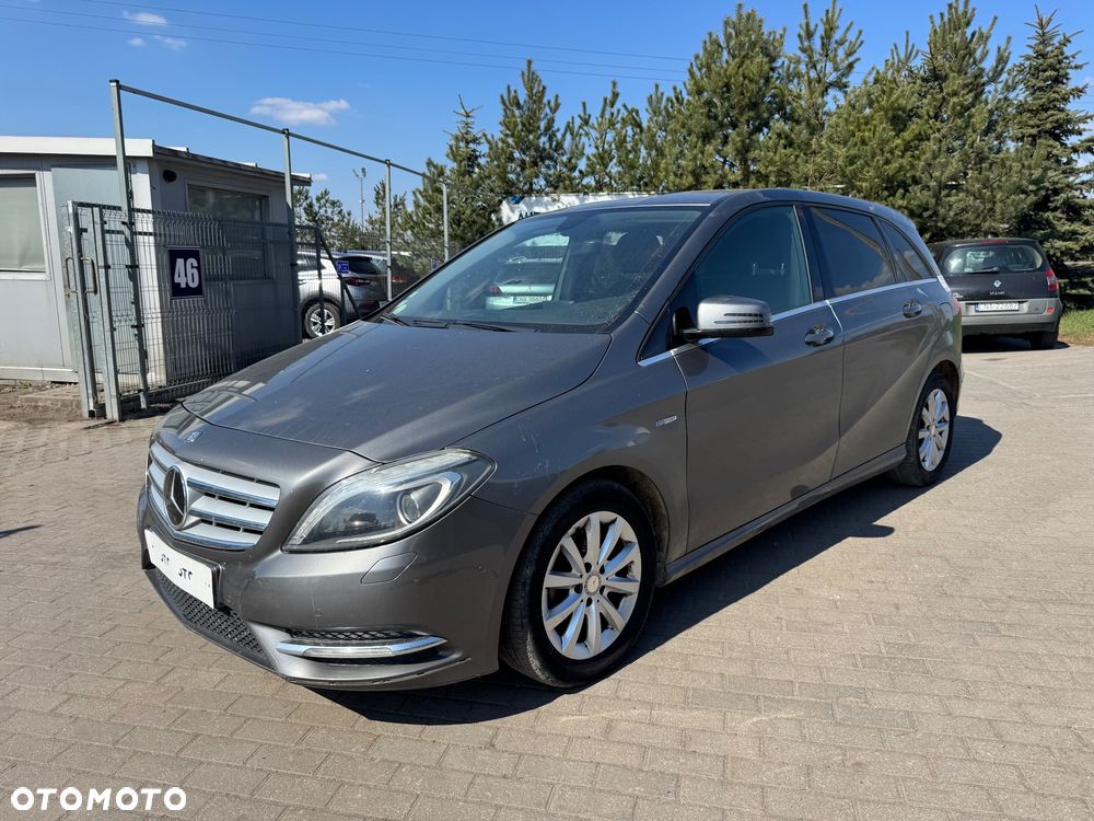 Mercedes-Benz Klasa B 180 CDI (BlueEFFICIENCY) 7G-DCT - 1