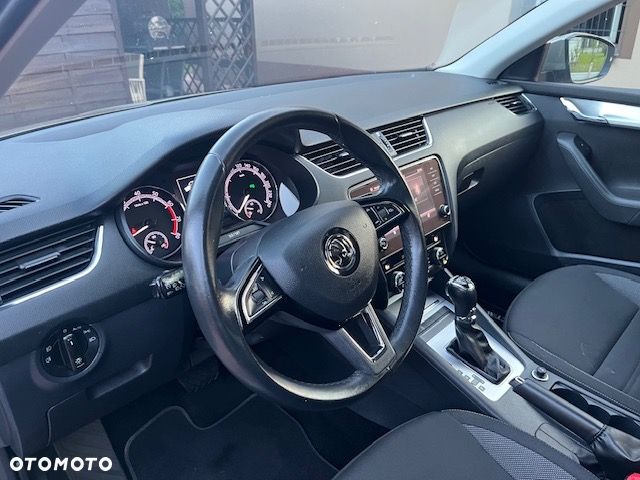 Skoda Octavia 1.5 TSI ACT DSG Style - 16