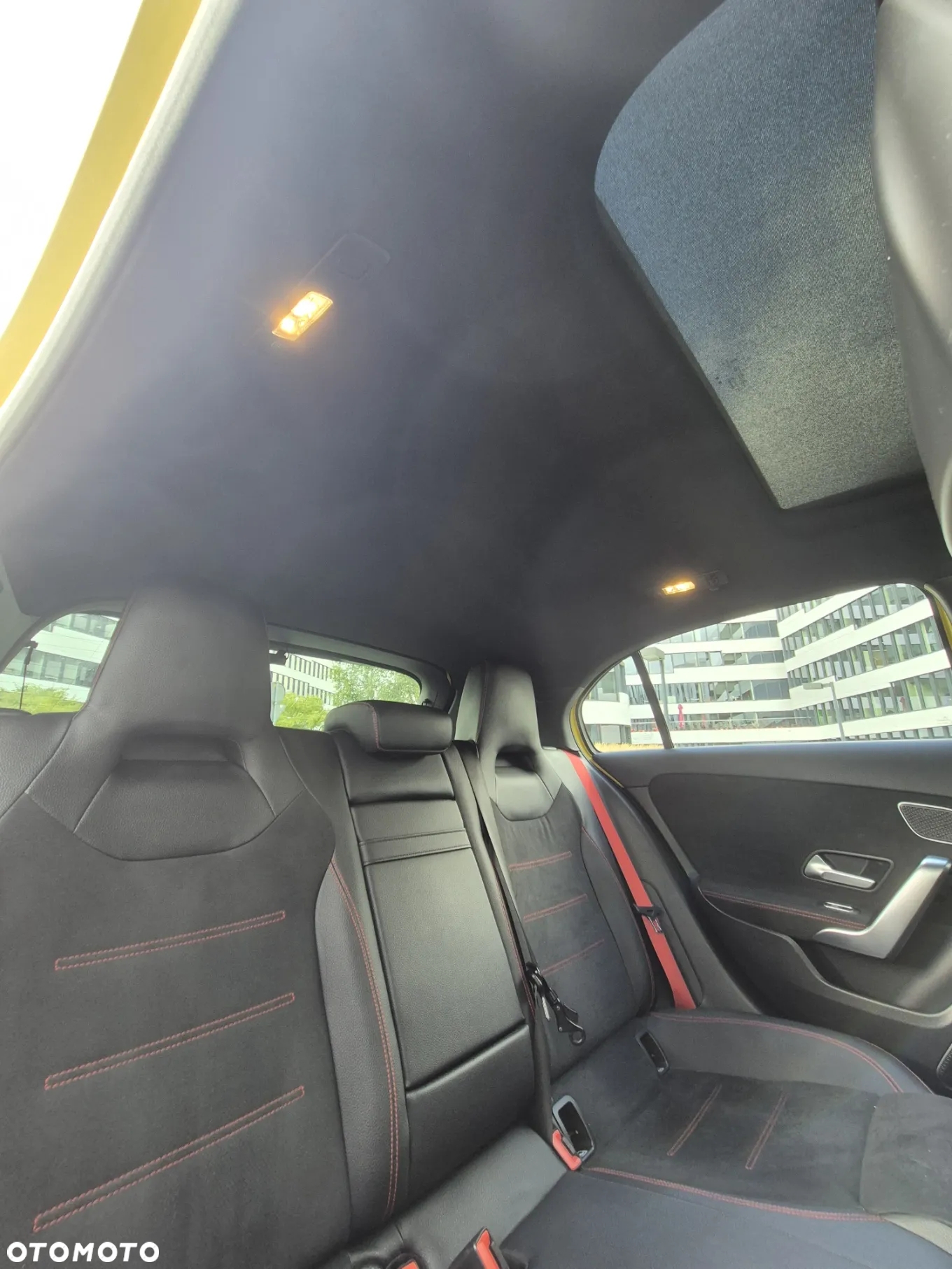 Mercedes-Benz Klasa A 35 AMG 4-Matic 7G-DCT - 13