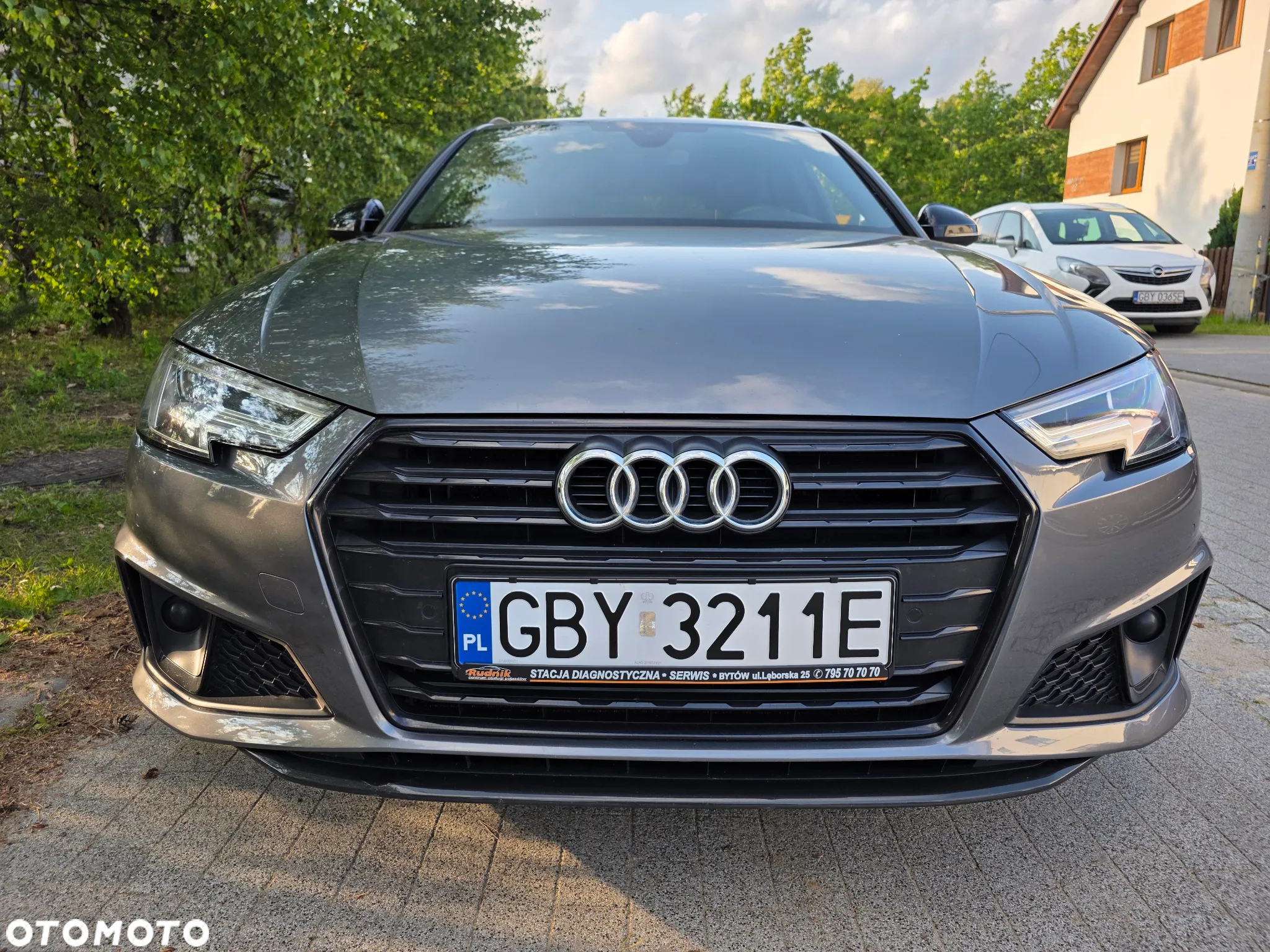 Audi A4 Avant 2.0 TDI ultra S tronic design - 8