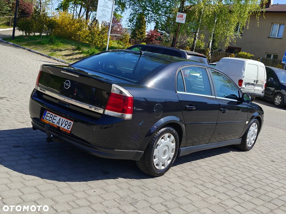Opel Vectra 1.9 CDTI - 10