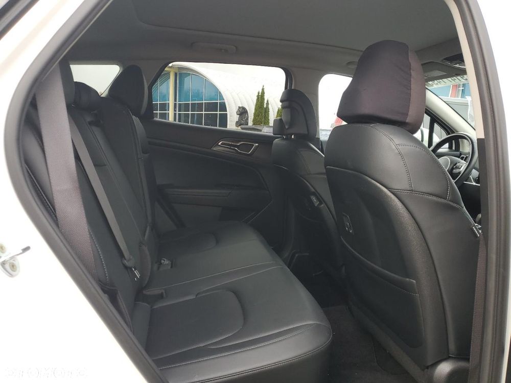 Kia Sportage 1.6 T-GDI MHEV Business Line 4WD DCT - 10