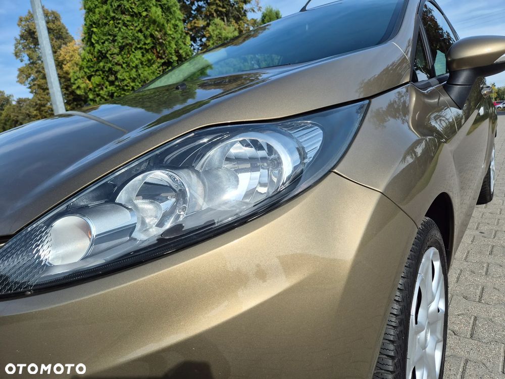 Ford Fiesta - 4