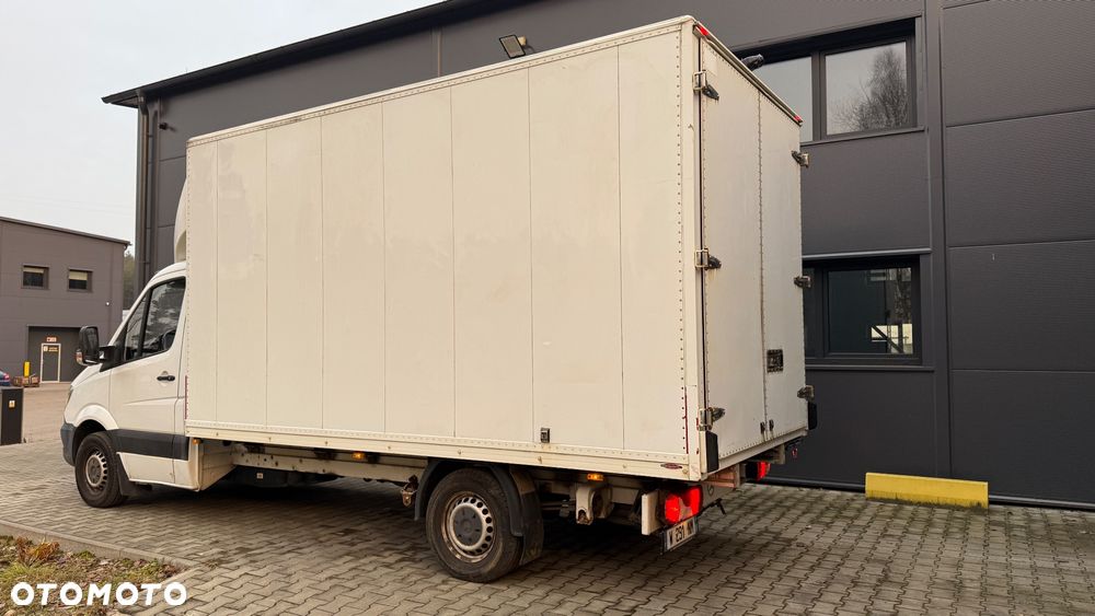 Mercedes-Benz Sprinter - 7