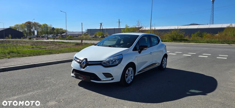 Renault Clio 0.9 TCe Limited - 11