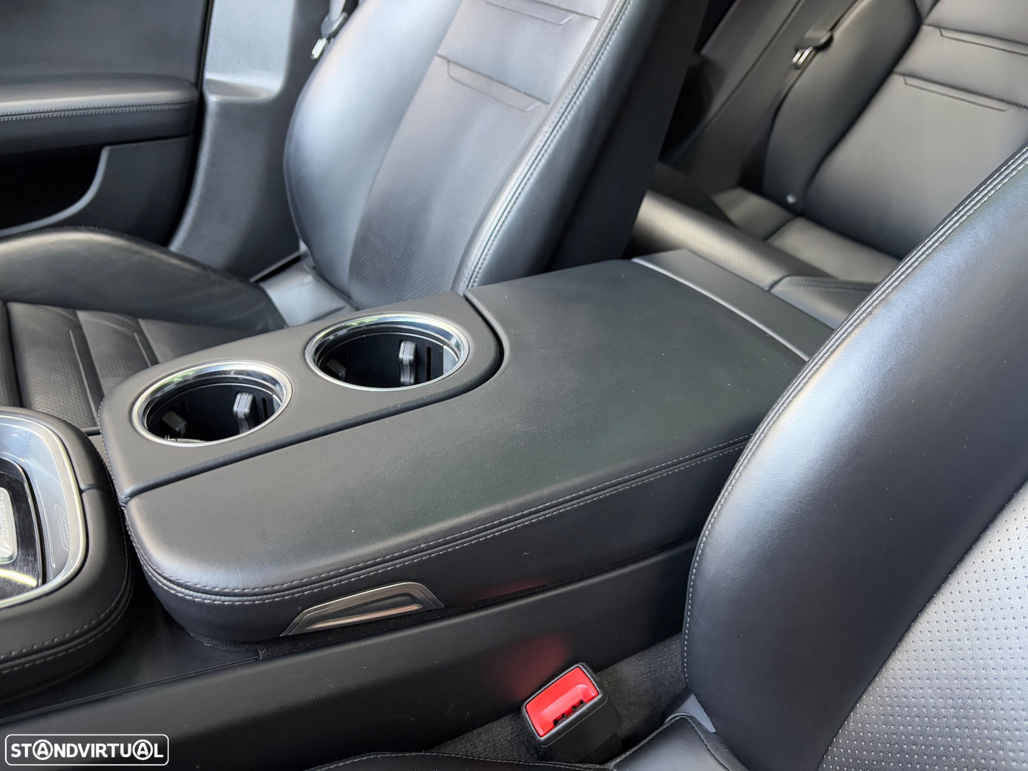 Porsche Panamera 4 E-Hybrid - 60