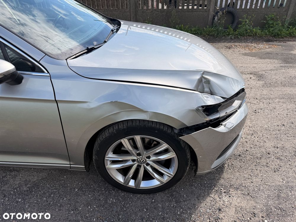 Volkswagen Passat 2.0 TDI (BlueMotion Technology) DSG Highline - 8