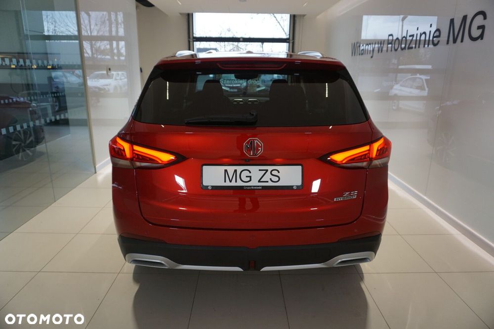 MG ZS Hybrid+ - 17