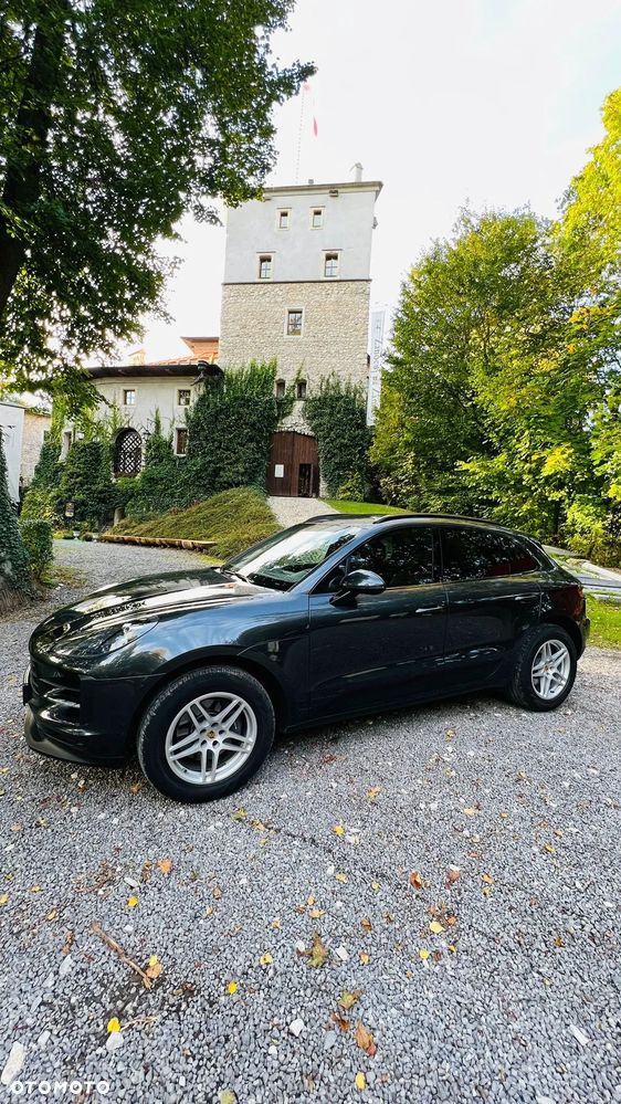 Porsche Macan - 4