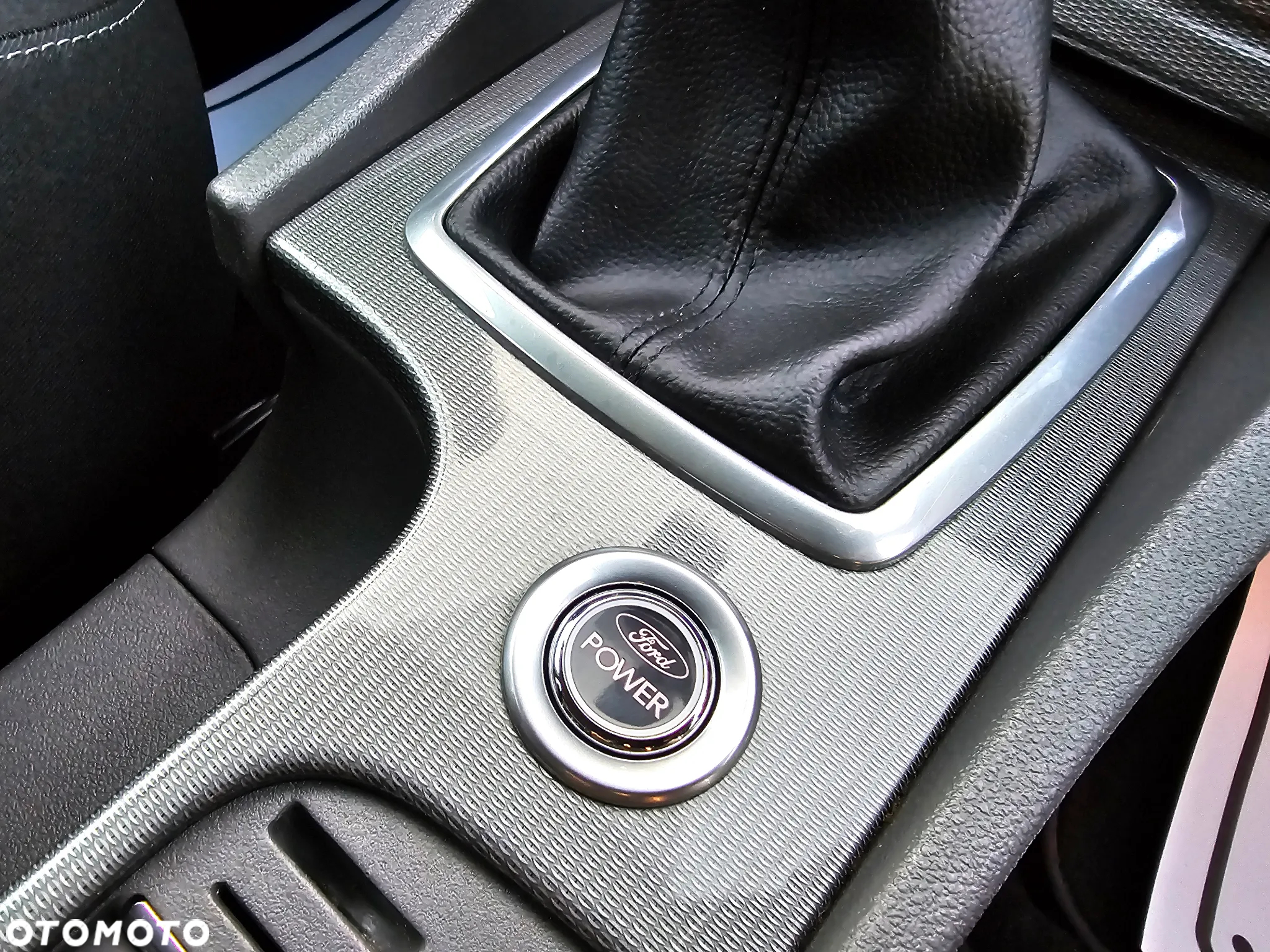 Ford Focus - 31