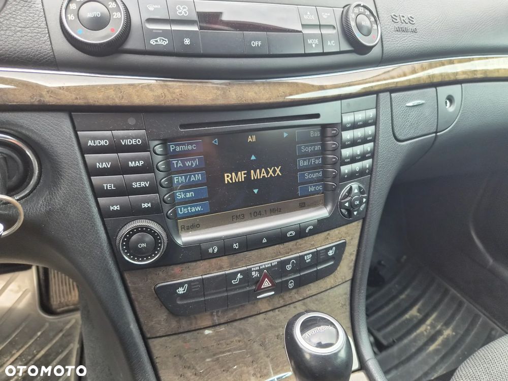 Mercedes-Benz Klasa E 320 CDI Avantgarde - 14