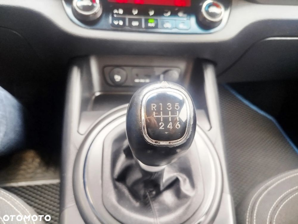 Kia Sportage 2,0 CRDI AWD Spirit - 26