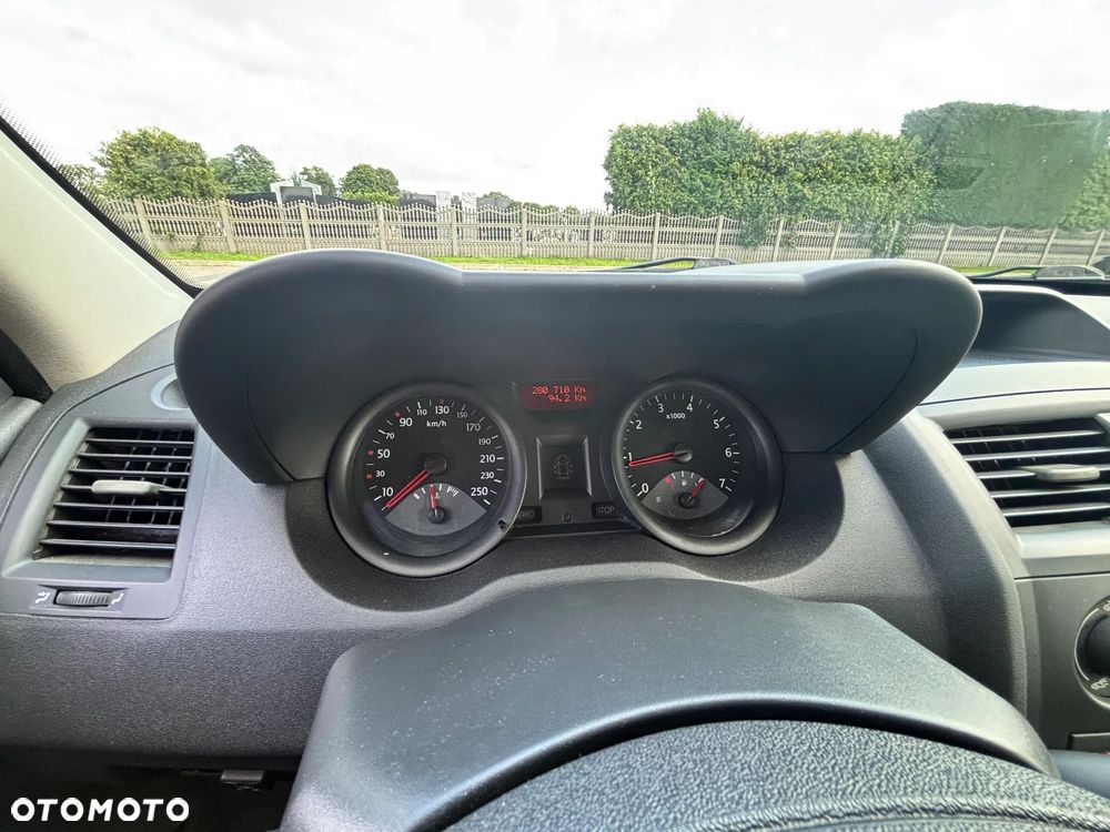 Renault Megane 1.4 Confort Expression - 9