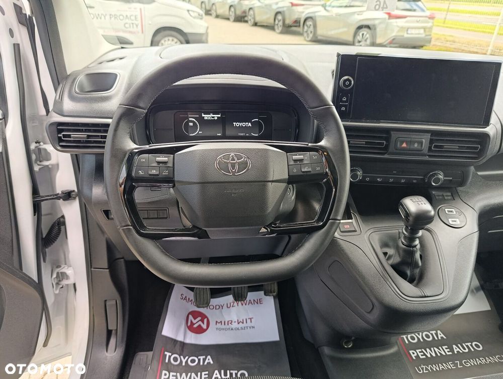 Toyota PROACE CITY - 32