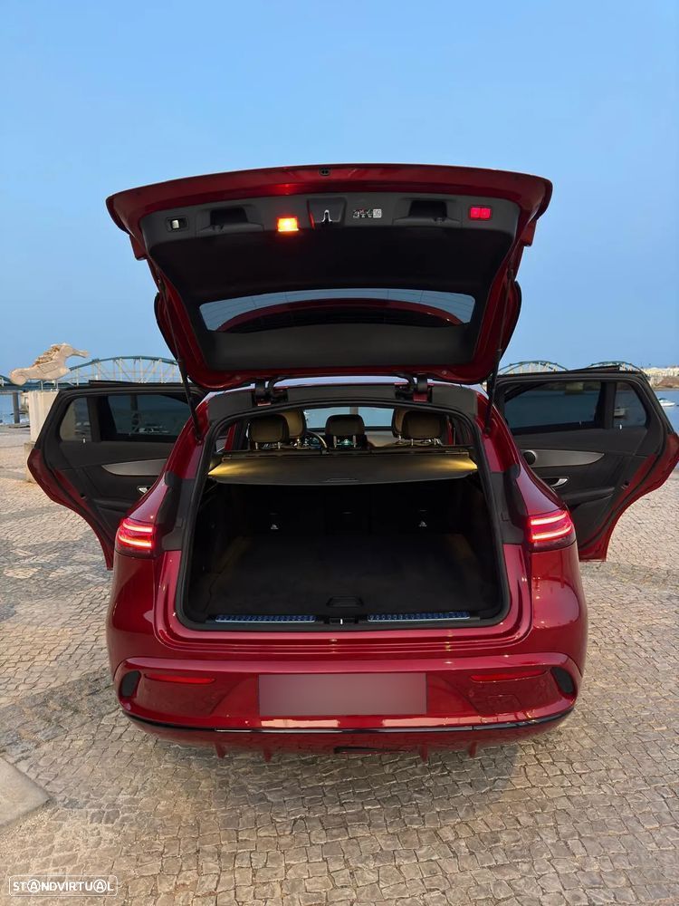 Mercedes-Benz EQC 400 4Matic AMG Line Electric Art - 23