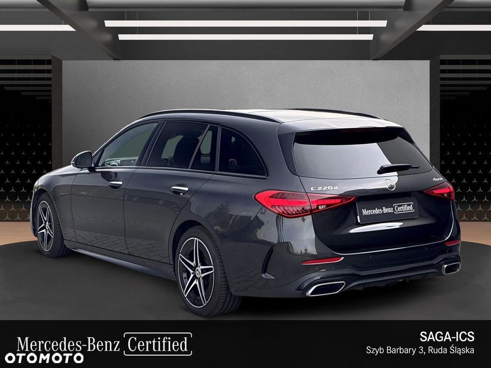 Mercedes-Benz C-Class 2025 photo 3