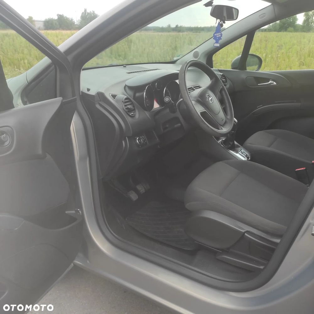 Opel Meriva - 12