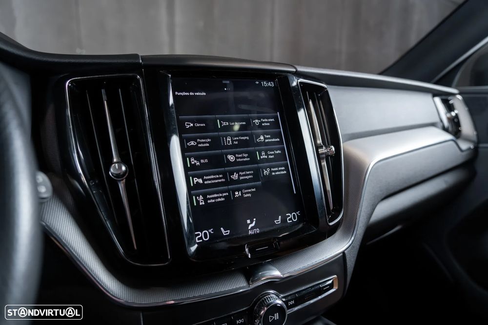 Volvo XC 40 2.0 D4 Inscription AWD - 17