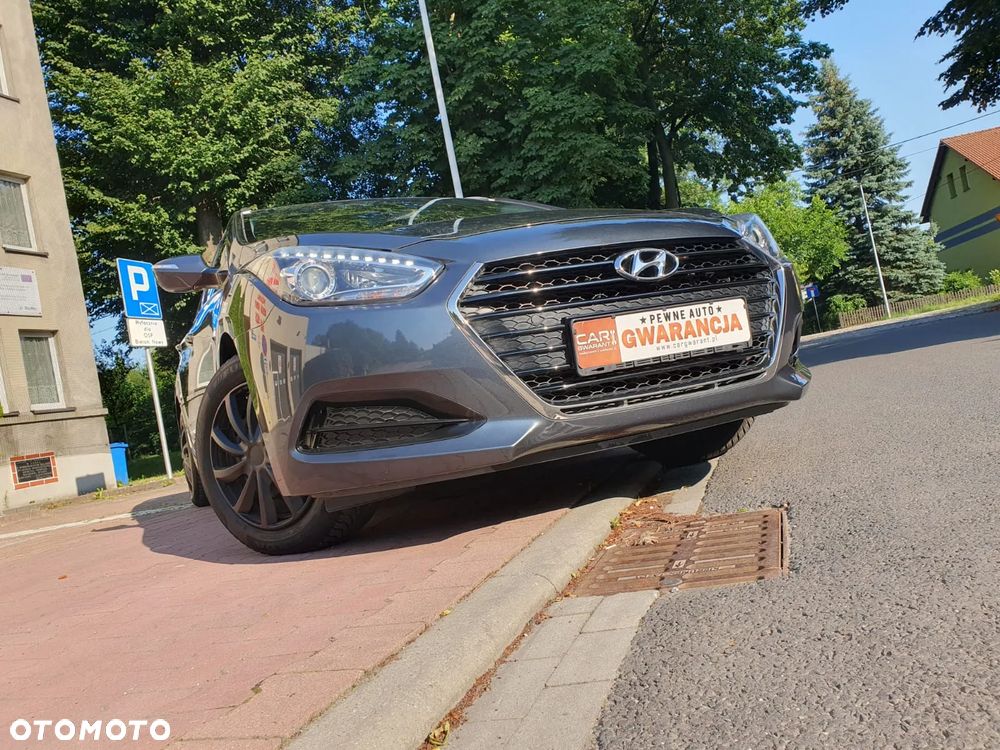 Hyundai i40 Kombi blue 1.6 Trend - 3