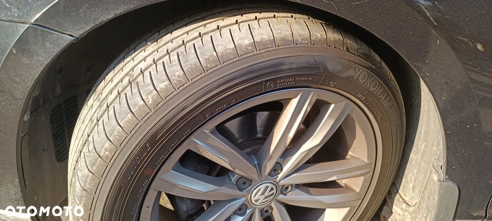 Volkswagen Passat 2.0 TDI SCR Highline DSG - 17