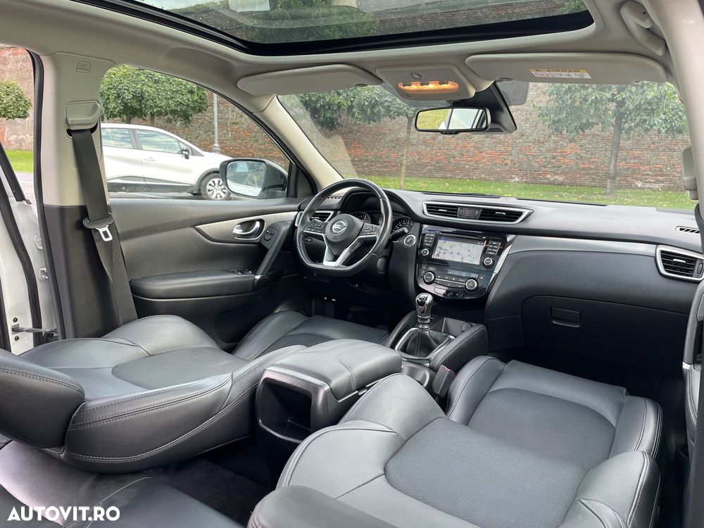 Nissan Qashqai 1.5 DCI TEKNA - 8