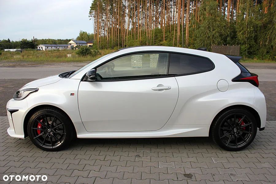 Toyota GR Yaris - 12