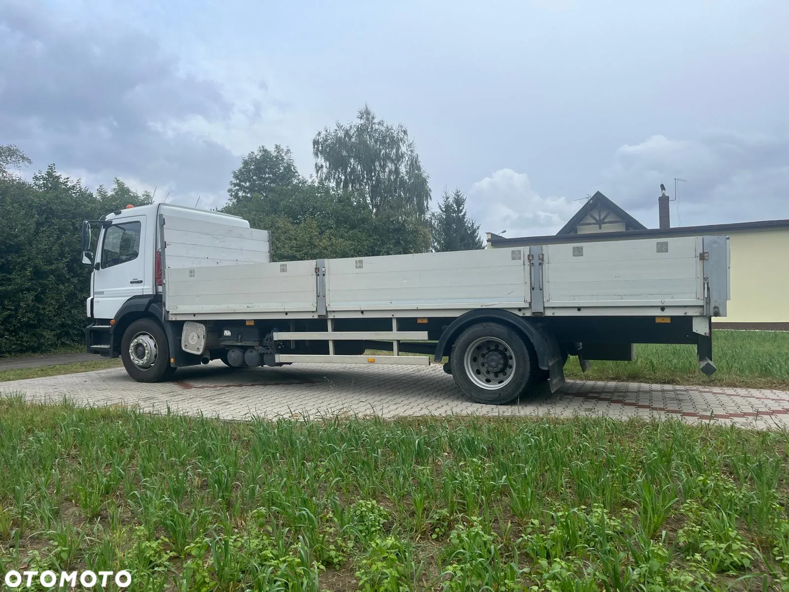 Mercedes-Benz AXOR - 7