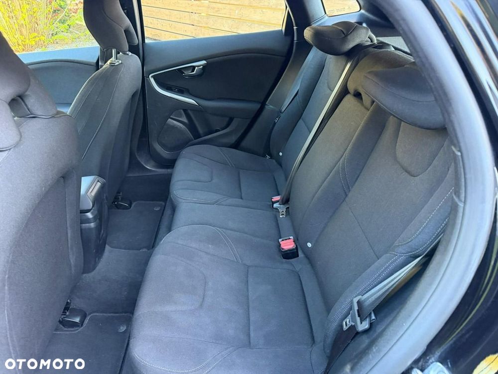 Volvo V40 - 12
