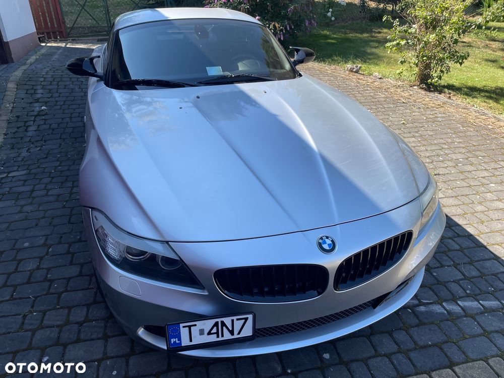 BMW Z4 sDrive35i - 18