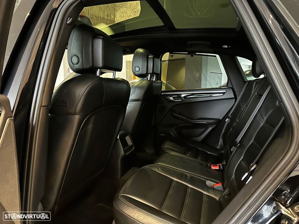 Porsche Macan S - 32