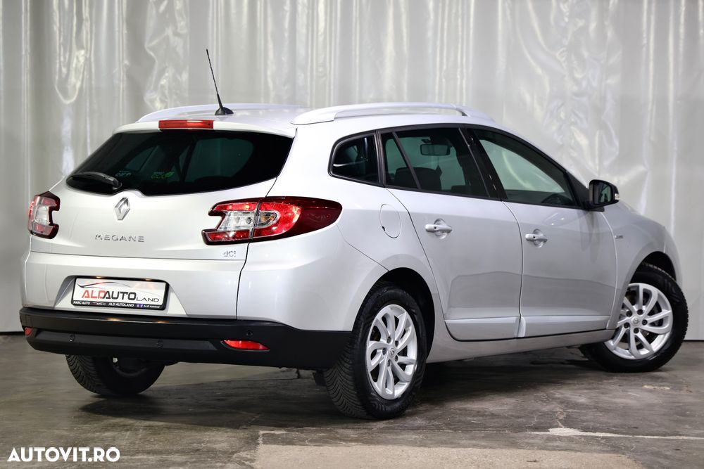 Renault Megane ENERGY dCi 110 Start & Stop Bose Edition - 3