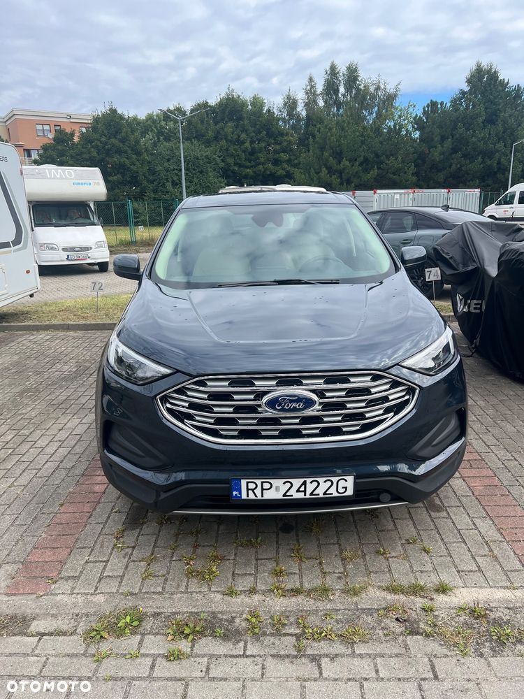 Ford Edge - 2