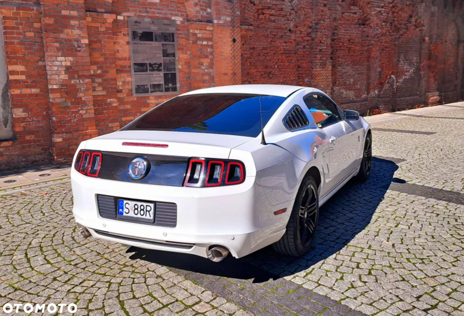 Ford Mustang 3.7 V6 Premium - 5