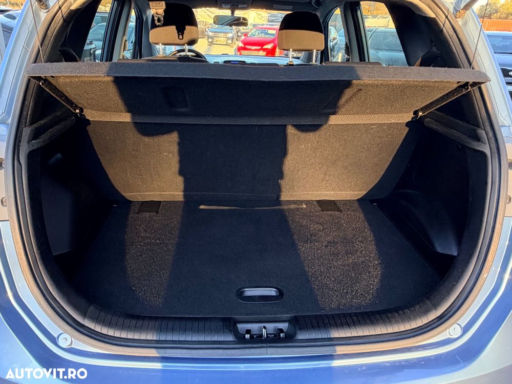 Hyundai ix20 1.4 CRDI VM Comfort - 15