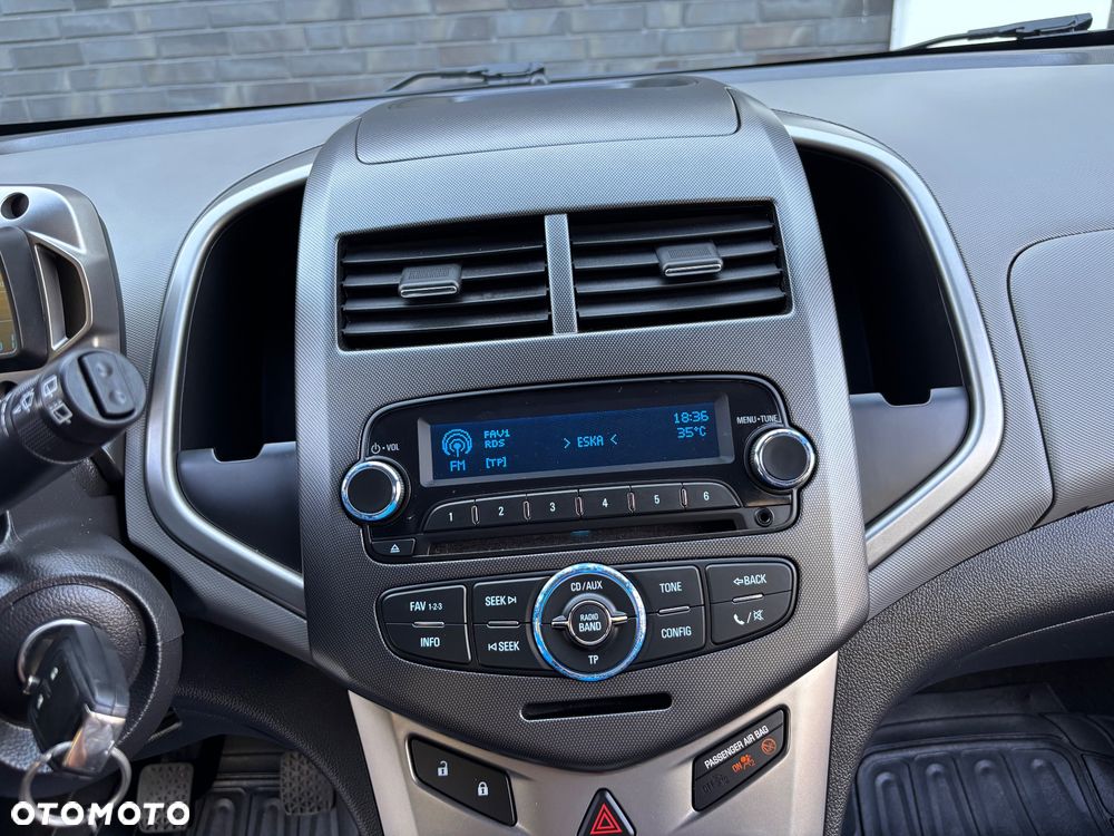 Chevrolet Aveo 1.6 LTZ S/S - 20
