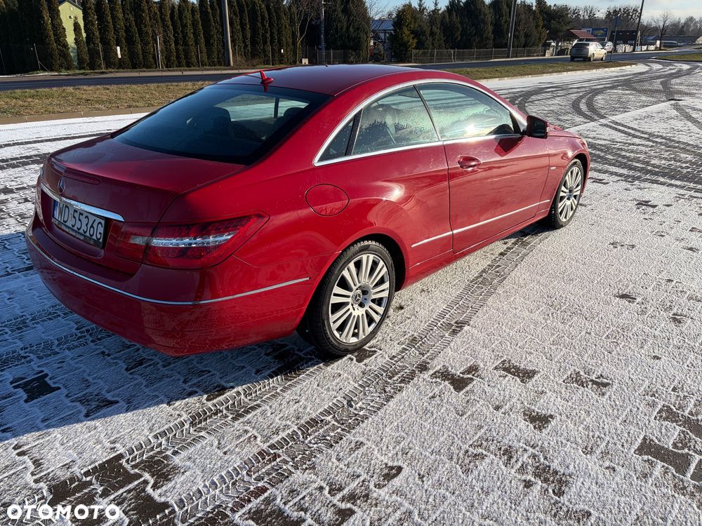 Mercedes-Benz Klasa E - 18