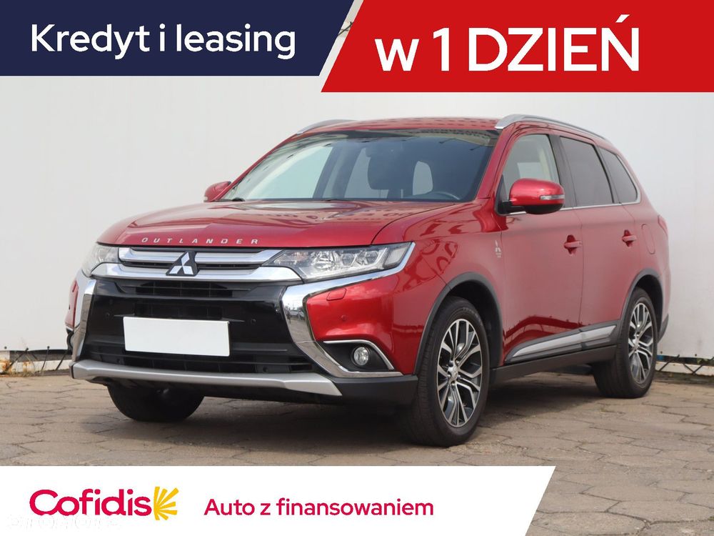 Mitsubishi Outlander - 2