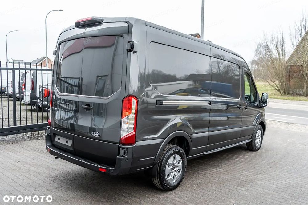 Ford Transit 350 L3H2 Limited A8 2.0 165KM - 4