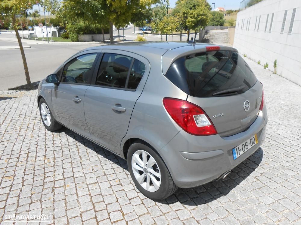 Opel Corsa 1.3 CDTI Enjoy 88g - 9