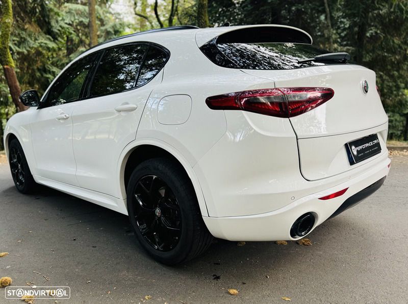 Alfa Romeo Stelvio 2.2 Diesel 16V AT8-Q4 Super - 6