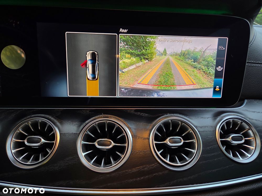 Mercedes-Benz Klasa E 400 4Matic 9G-TRONIC AMG Line - 21