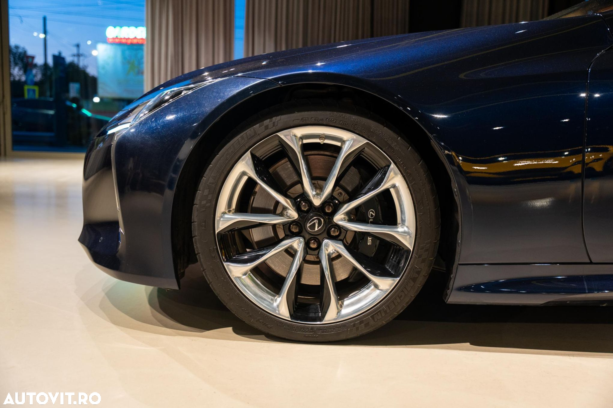 Lexus LC 500 - 23