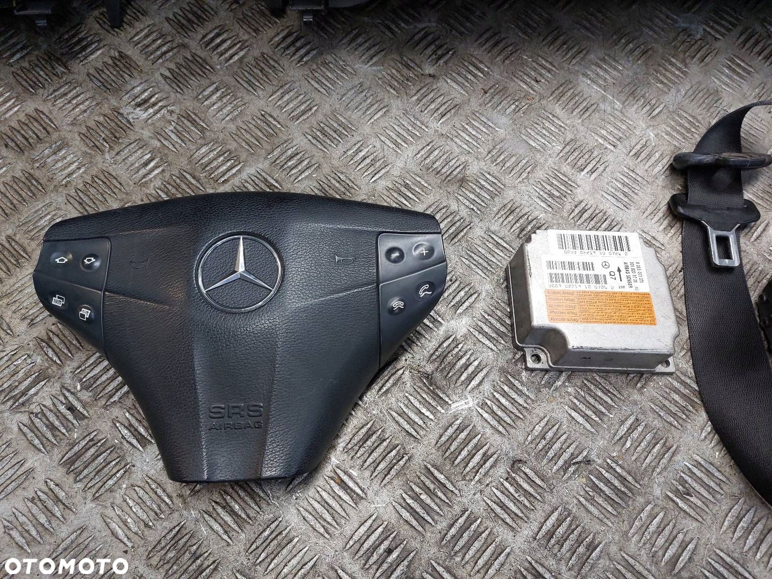 ZESTAW AIRBAG POSTRZAŁOWY MERCEDES W203 C KLASA COUPE - 2