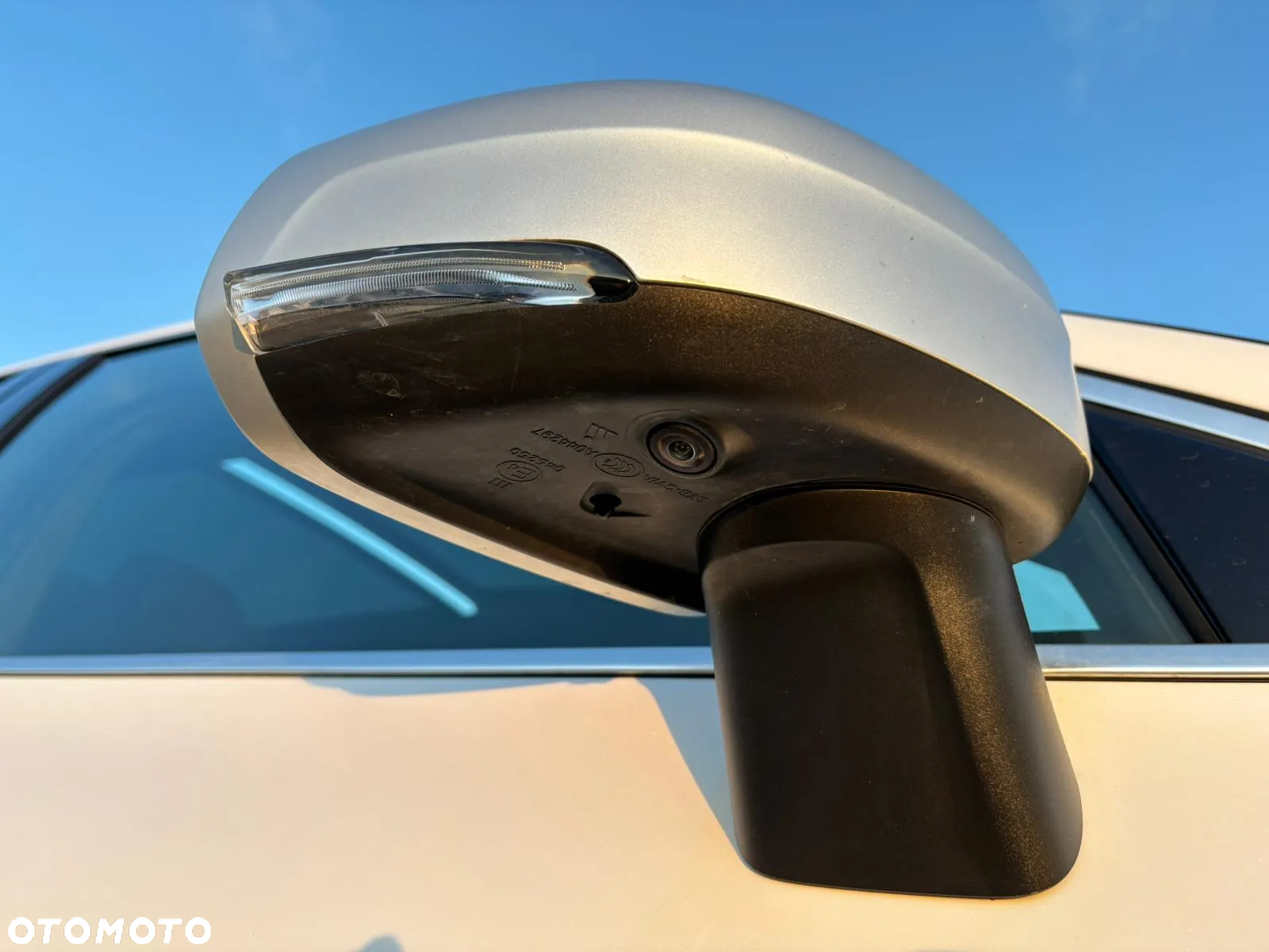 Volvo XC 60 T6 AWD Geartronic RDesign - 26